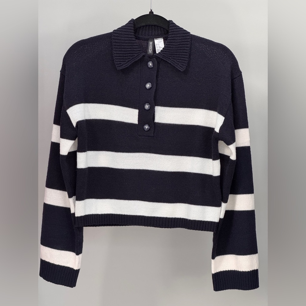 H&M Navy and White Striped Turtleneck Sweater